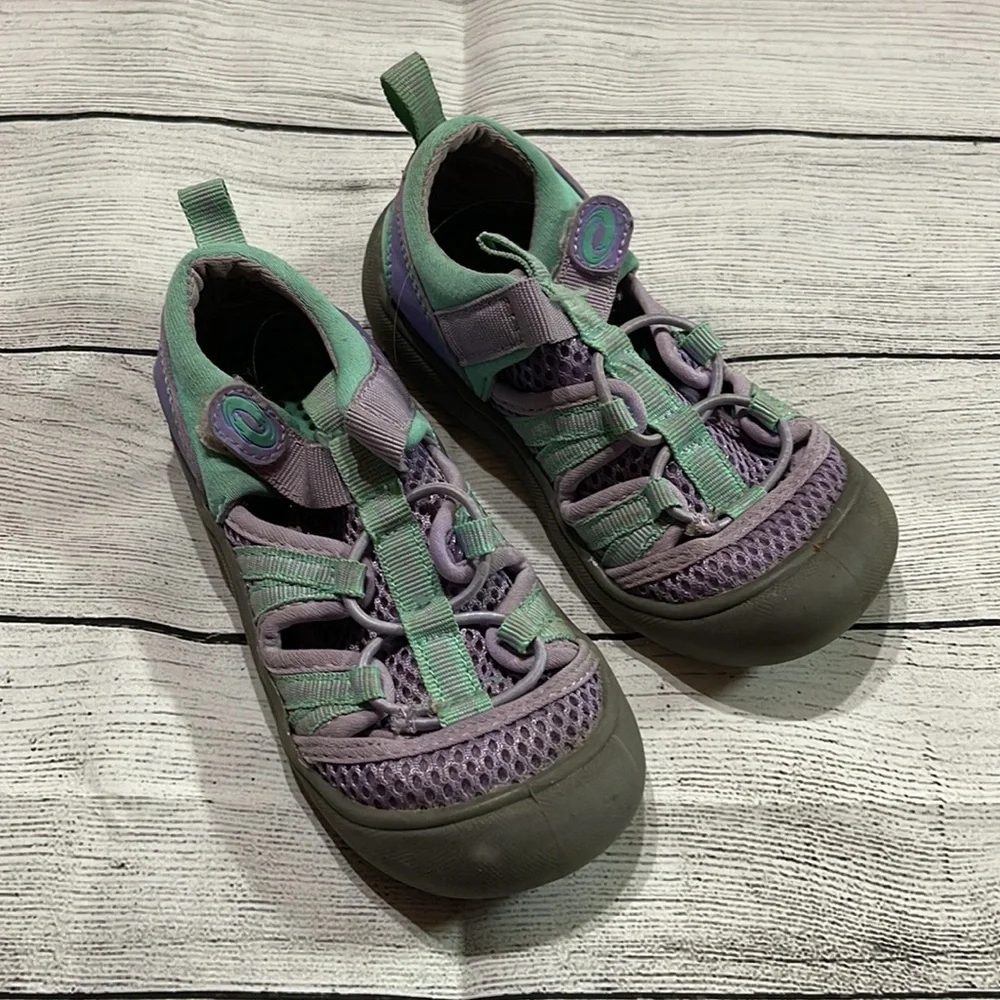 O’Rageous Teal & Purple Water Shoes size 9